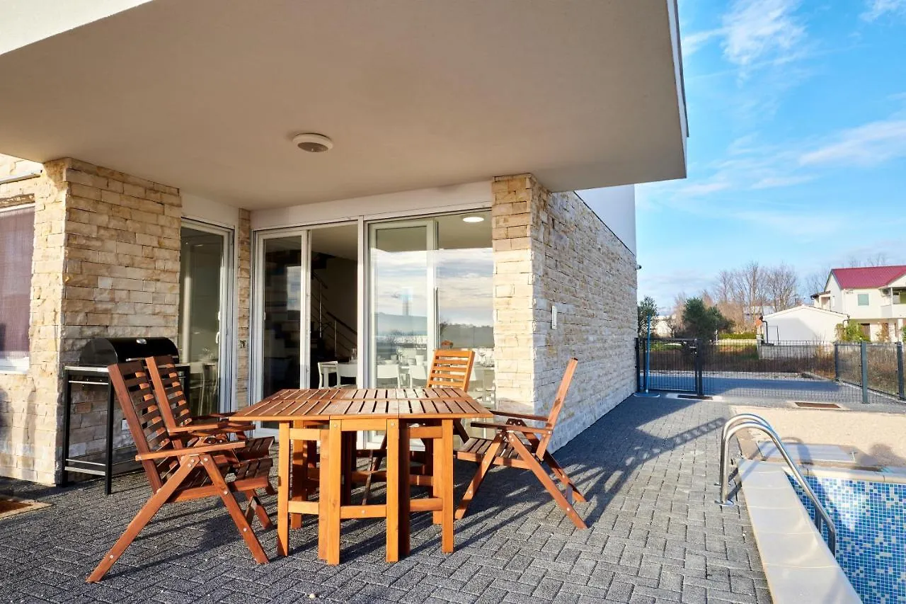 Villa Miri II Privlaka  0*, Privlaka (Zadar)