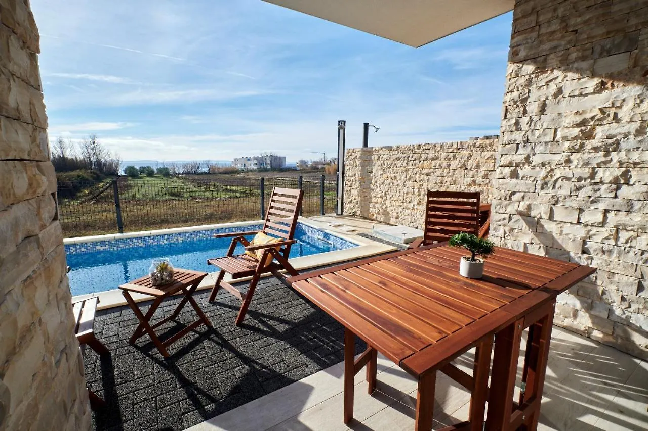 Villa Miri II Privlaka  Kroatië