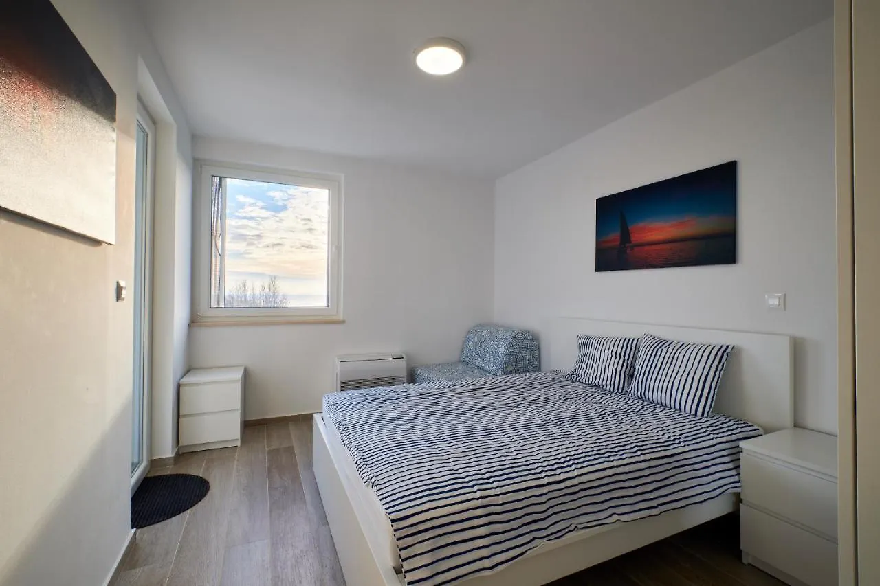 Villa Miri II Privlaka  Kroatië